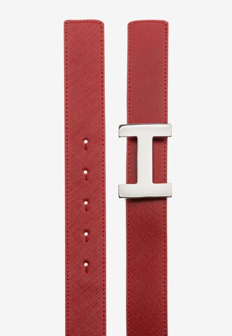 Handmade by CASSANDRA Belt in Red