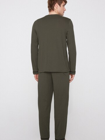 Tezenis Long Pajamas in Green
