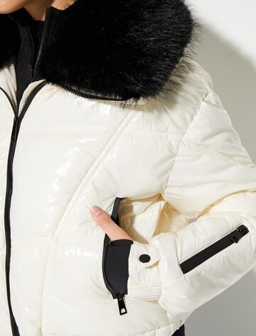 Koton Winterjas in Beige