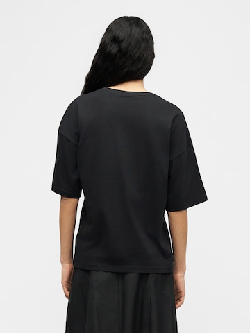 Tricou 'ESS' de la PUMA pe negru