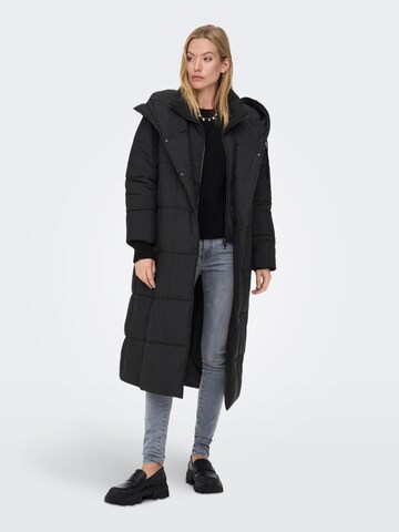 ONLY Winter coat 'Hailey' in Black