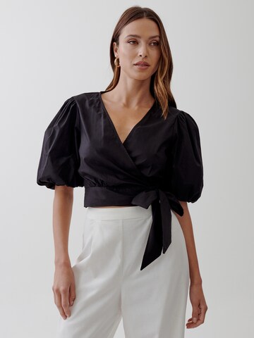 Tussah Blouse 'KATHRYN' in Black: front