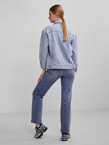 PIECES Between-Season Jacket 'Lou' in Blue