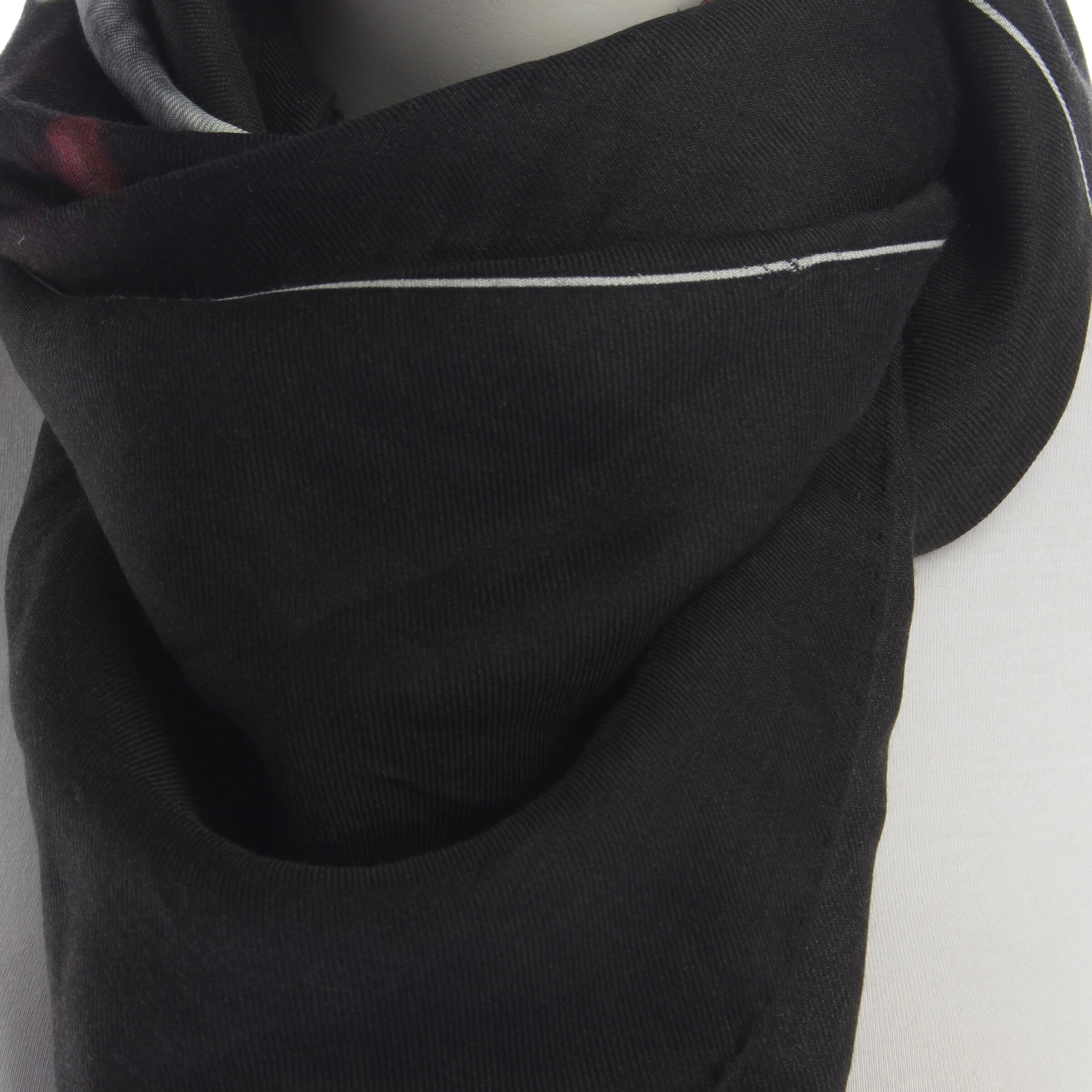 Givenchy Scarf & Wrap in One size in Mixed colors