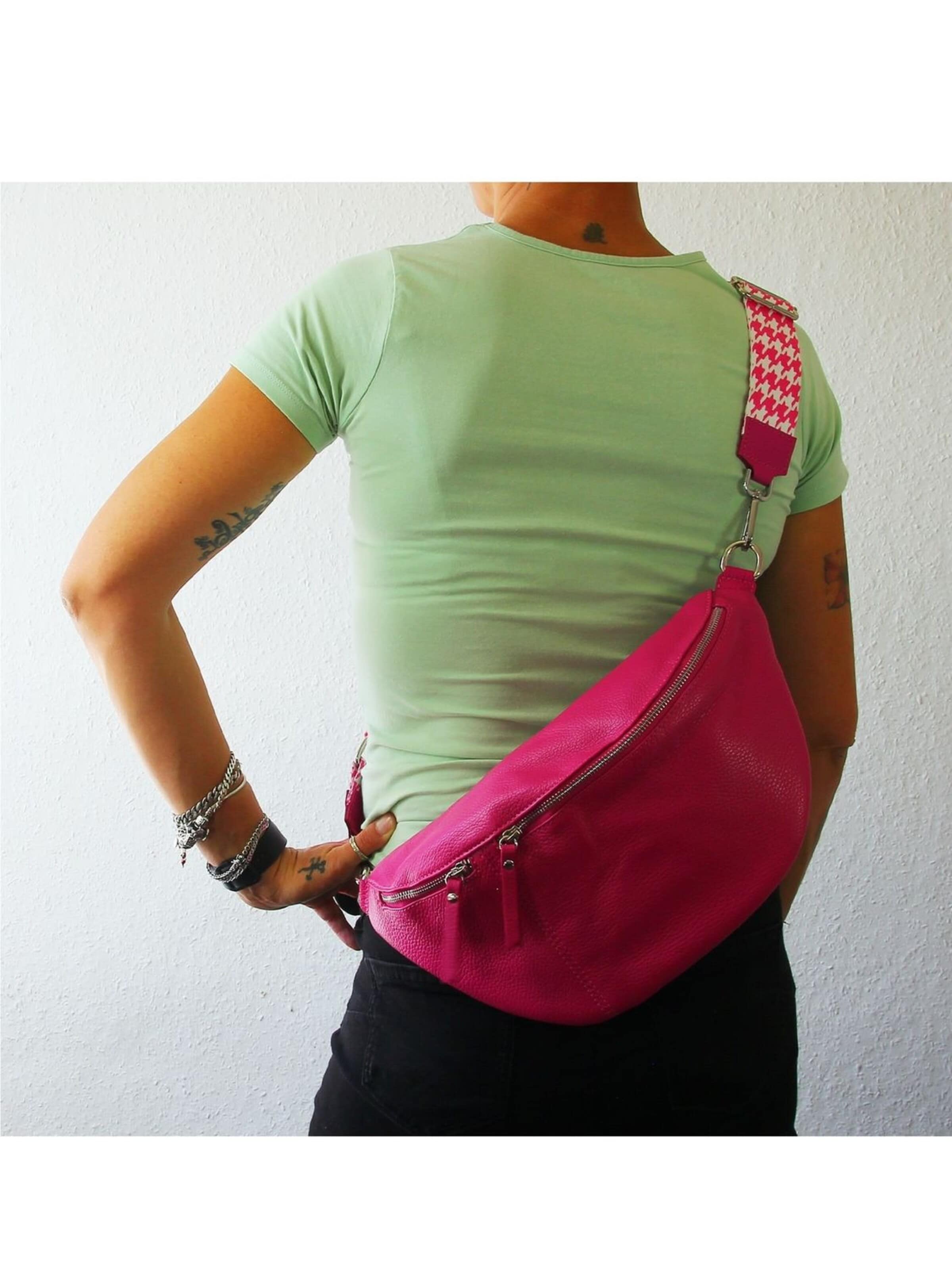 Florence Fanny Pack in Pink