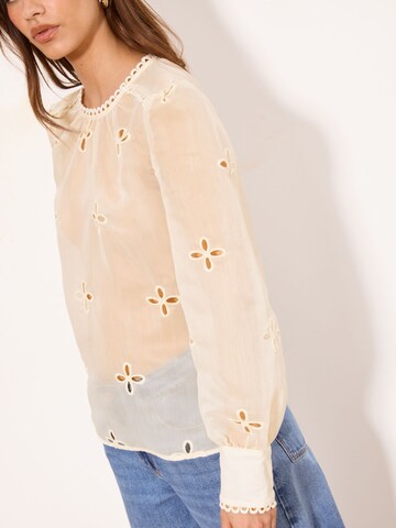 Lipsy Bluse in Beige