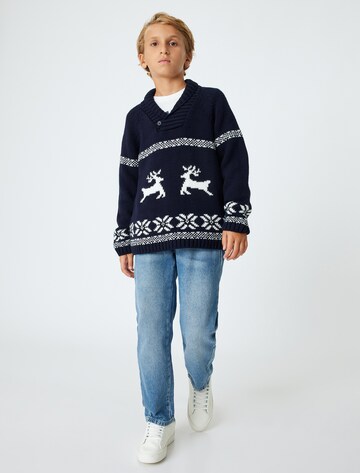 Koton Regular Jeans in Blau: Vorderseite