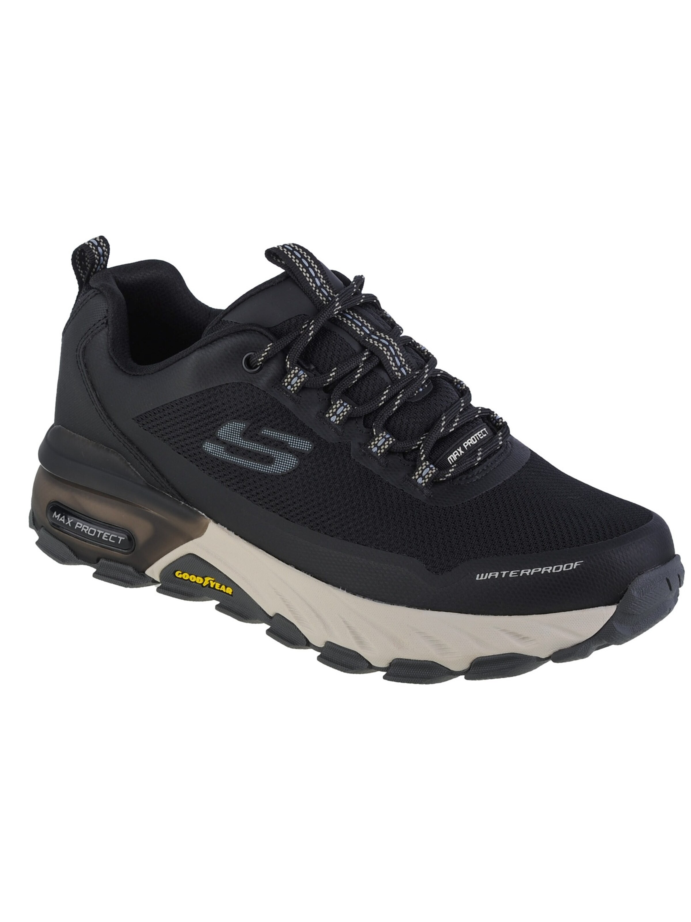 SKECHERS Sneakers laag 'Skechers Max Protect-Fast Track' in Zwart: voorkant