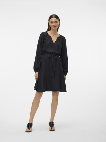 VERO MODA Šaty 'MELONEY' - Čierna