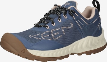 KEEN Lage schoen 'NXIS EVO WP' in Blauw: voorkant