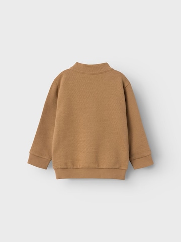 NAME IT Sweatshirt in Bruin