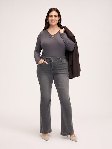 Maglietta di Fiorella Rubino in grigio