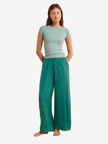 ETAM Pyjamahose 'Cheeta' in Grün