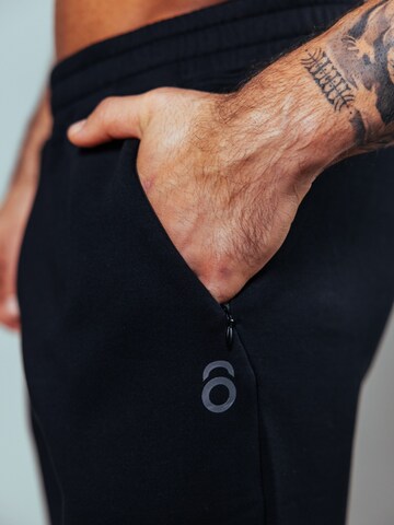 Lifters Slim fit Workout Pants 'Performance Gym Jogger' in Black