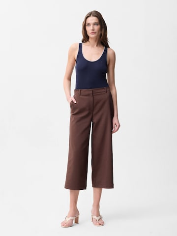 adl Regular Broek in Bruin