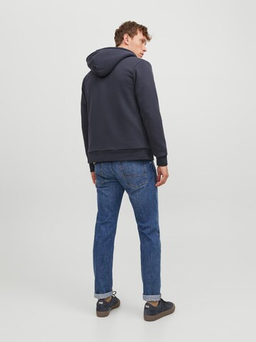 JACK & JONES Sweatjacka i blå