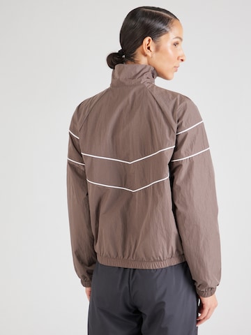 Nike Sportswear Kurtka przejściowa w kolorze szary