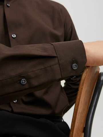 JACK & JONES Comfort fit Button Up Shirt 'blaparker' in Brown