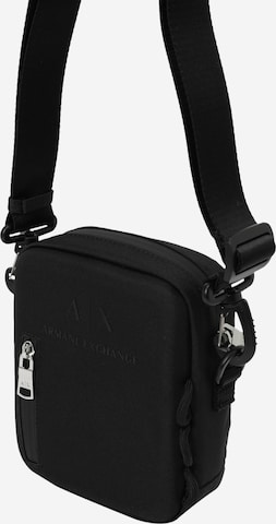 ARMANI EXCHANGE Skuldertaske i sort: forside