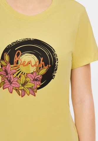 BENCH Shirt in Gelb