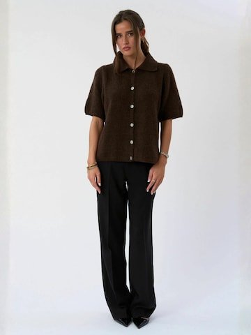 TEESHOPPEN Regular Housut ' Mila ' värissä musta