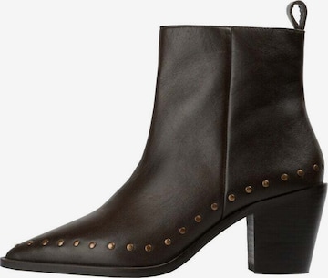 ruda Scalpers Aulinukai: priekis