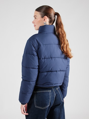 Tommy Jeans Tussenjas 'ESSENTIAL' in Blauw