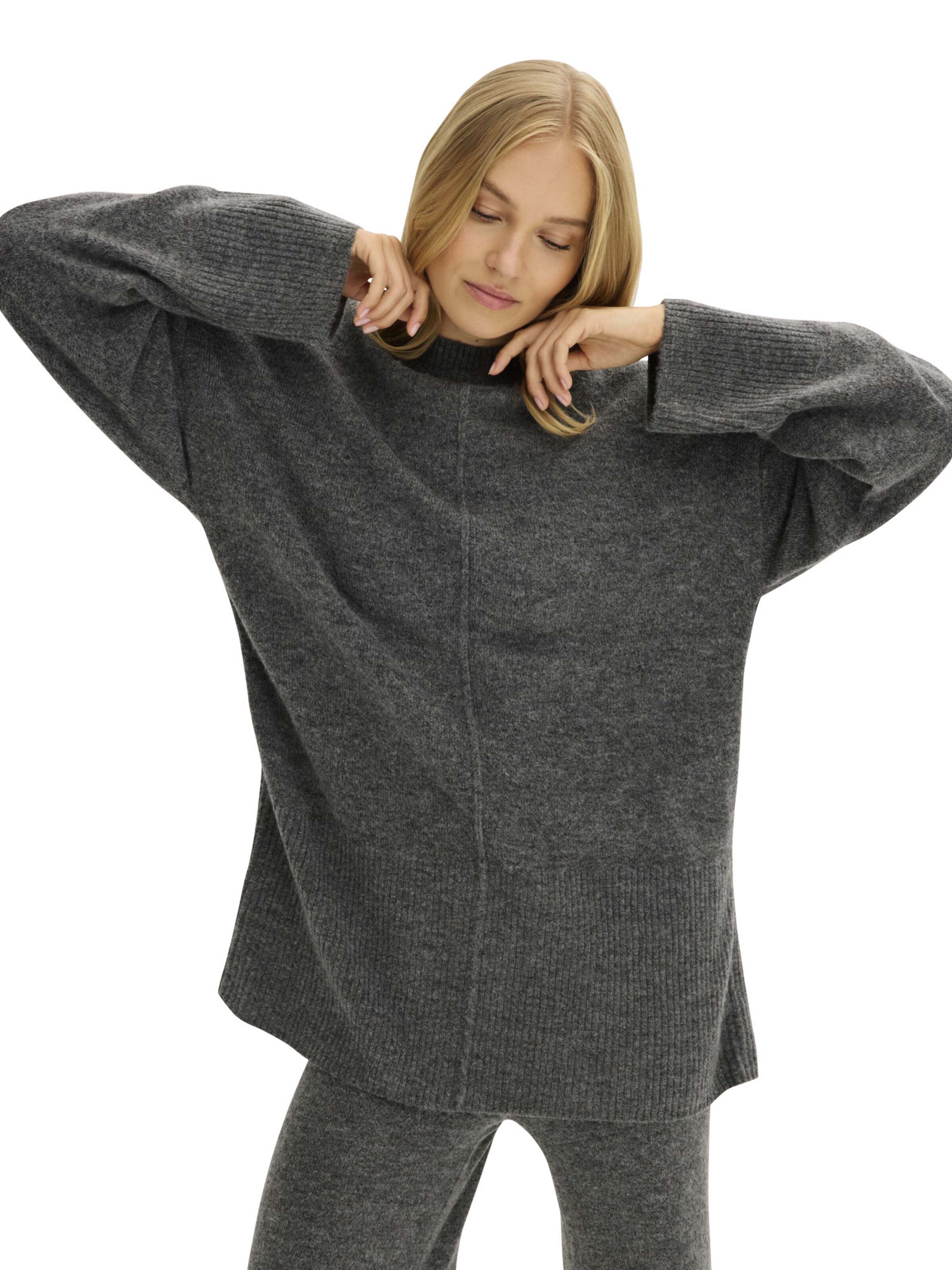 Pullover extra large di bonprix in grigio: frontale