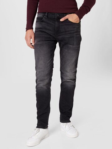 HUGO Jeans in Black: front