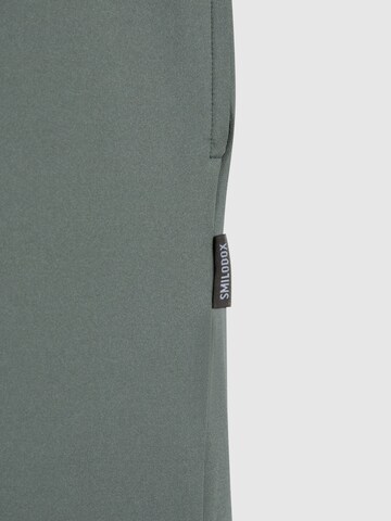Regular Pantalon de sport ' Corry ' Smilodox en vert