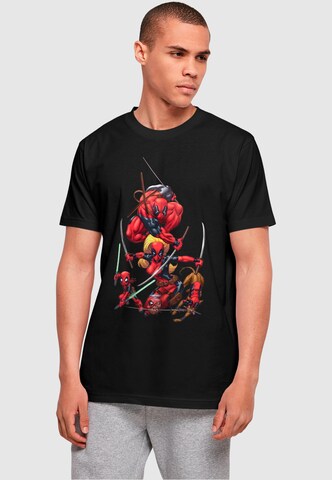 ABSOLUTE CULT T-Shirt 'Deadpool - Family Group Swords' in Schwarz: Vorderseite