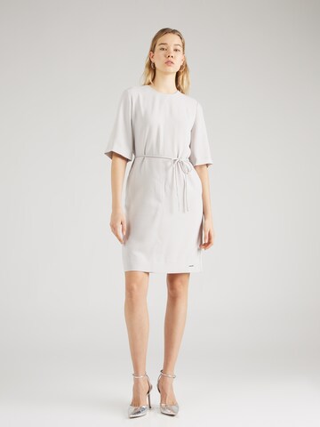 Abito di Calvin Klein in grigio: frontale