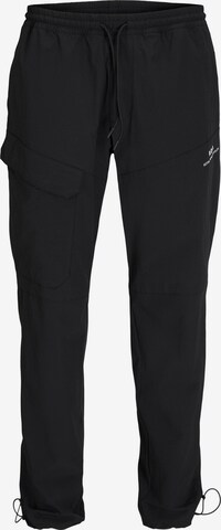 R.D.D. ROYAL DENIM DIVISION Regular Cargo Pants in Black: front