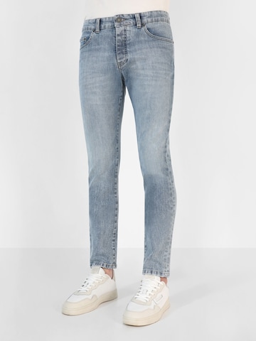 Scalpers Jeans in Blue: front