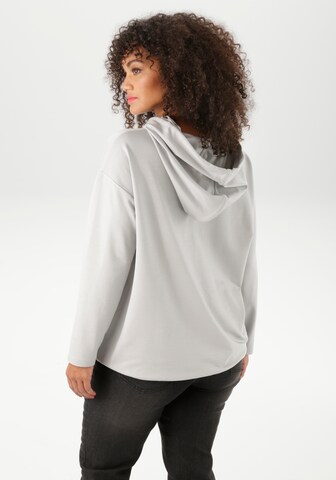Aniston Sweatshirt in Grey