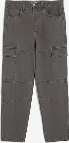 Loosefit Jeans cargo Bershka en gris : devant