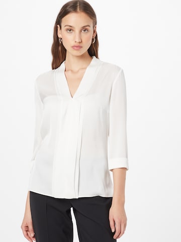 BOSS Black Blouse 'Insani' in Wit: voorkant