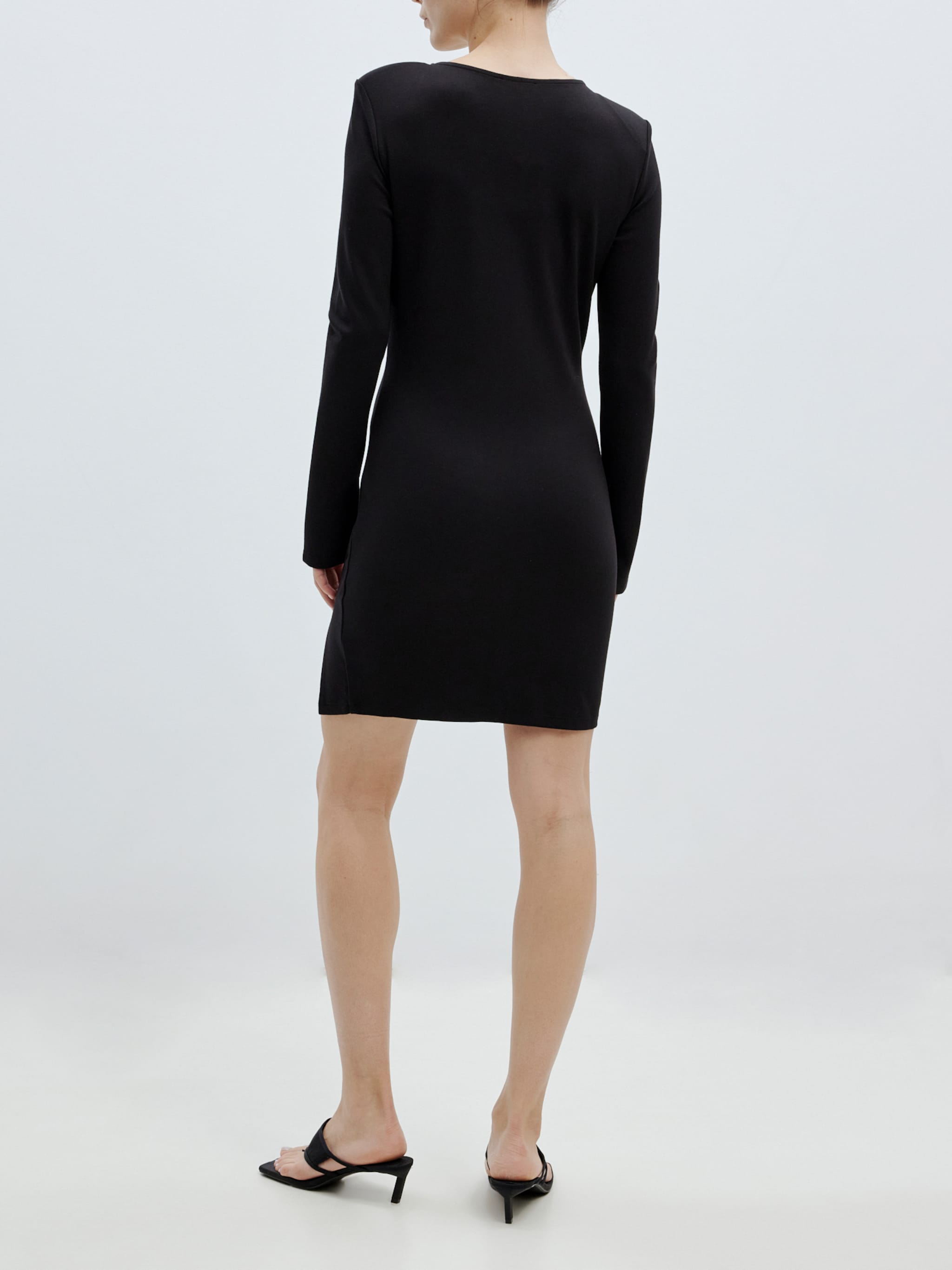 EDITED Produits Robe 'Rabea' noir