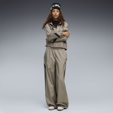 PUMA Baggy Sporthose in Beige