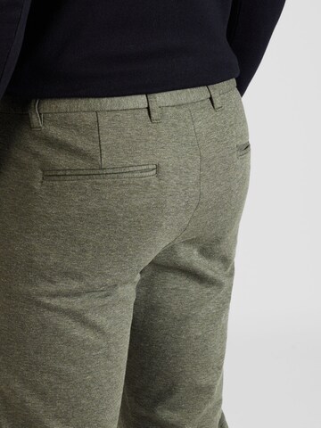 Lindbergh Slim fit Pants in Green