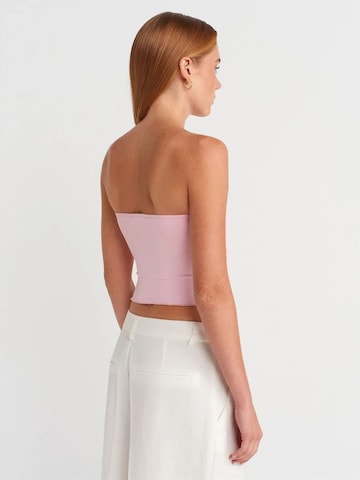 Haut Dilvin en rose