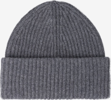 Style Republic Beanie in Grey: front