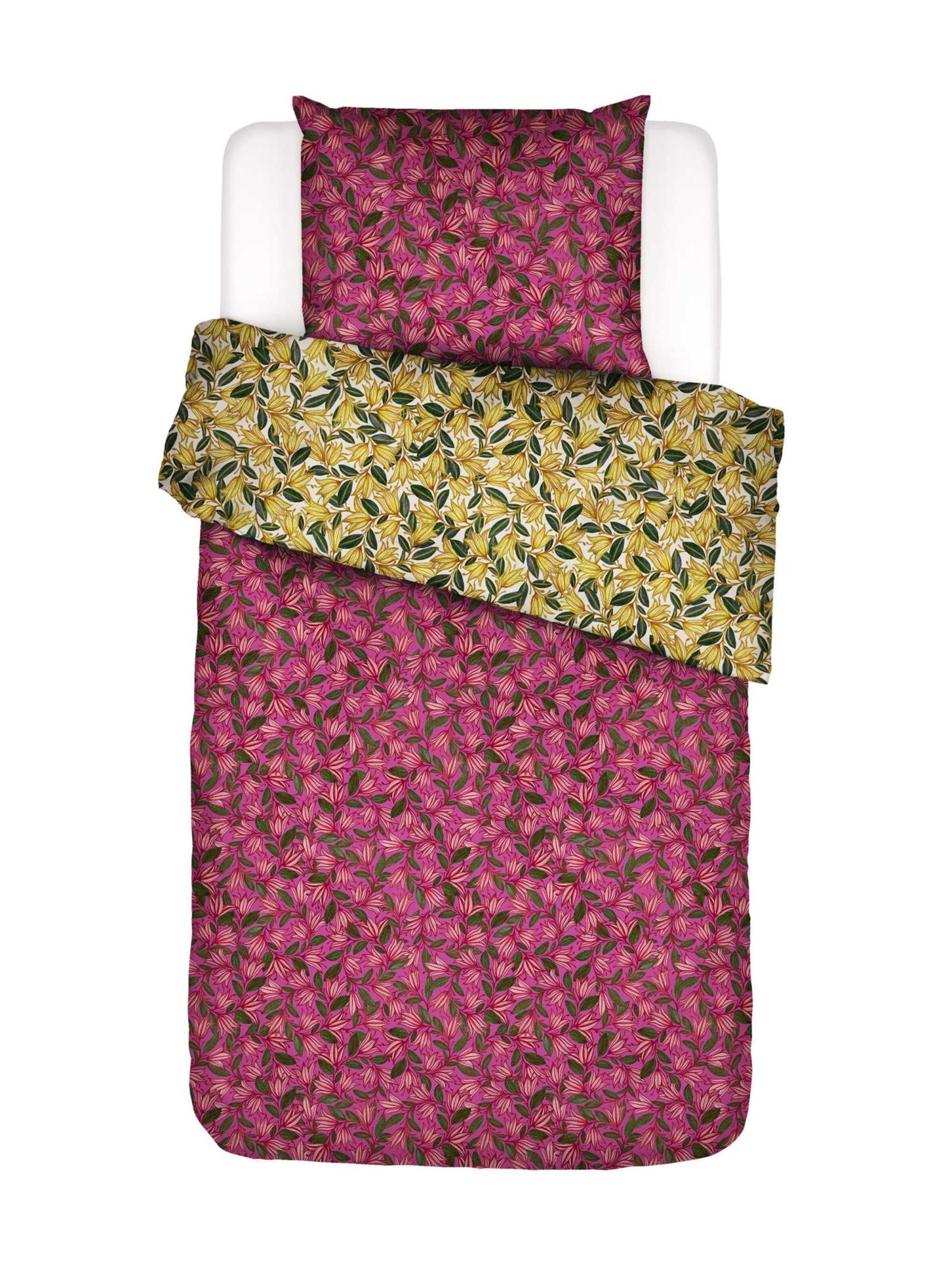 ESSENZA Duvet Cover 'Bellflower Beauty' in Pink: front