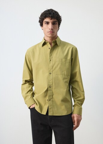 MANGO MAN Regular fit Button Up Shirt 'Marga' in Green: front