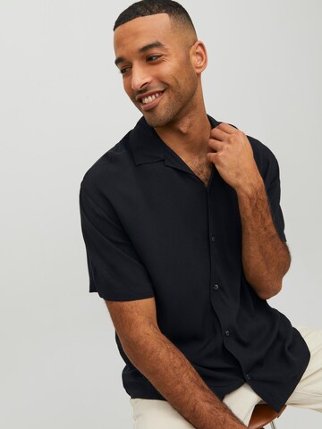 Fit confort Chemise 'Jeff' JACK & JONES en noir