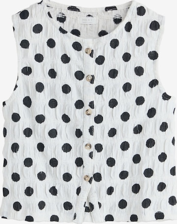 Next Top in Black: front