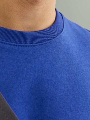 JACK & JONES Sweatshirt 'Star' in Blau