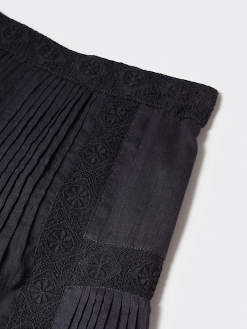 MANGO Skirt 'Blacky' in Black