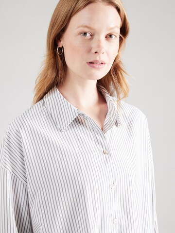 VERO MODA Blouse 'VMNORA' in Wit