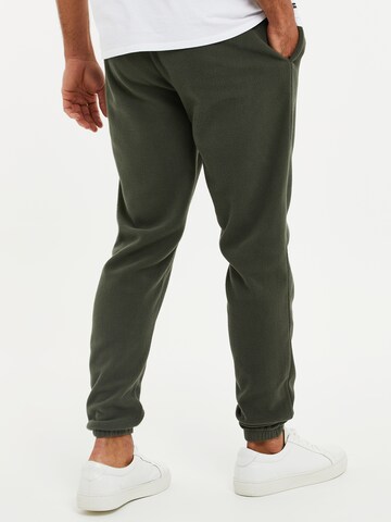 Effilé Pantalon Threadbare en vert